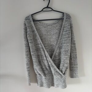 FREE WITH PURCHASE Dynamite Gray V-Neck Women's Sweater Size XS